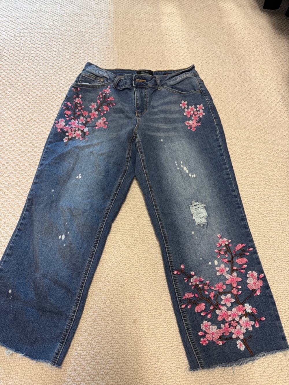 Earl Jeans Blue Denim”Boyfriend”Jeans with Pink Floral Embroidery